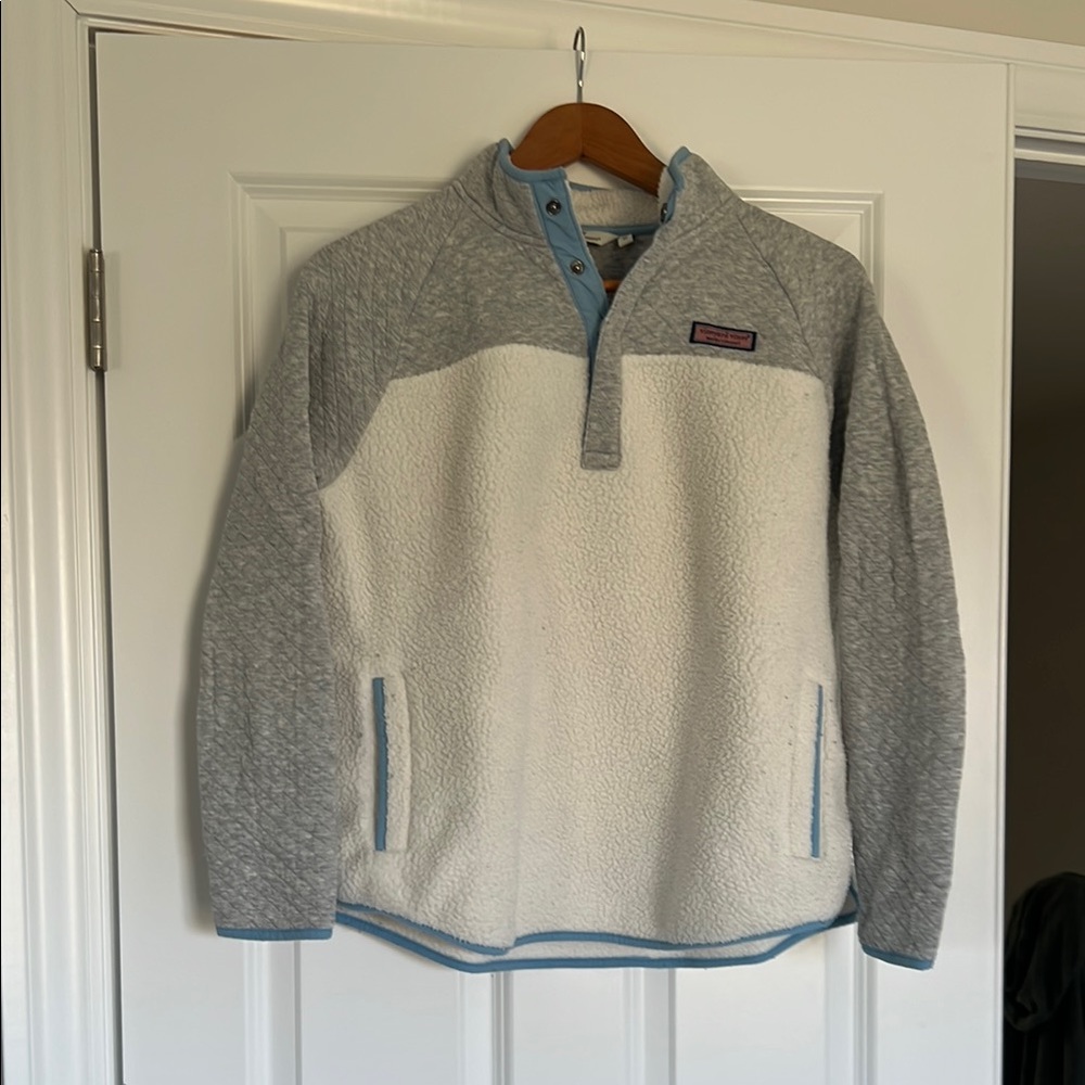 Vineyard Vines Gray and White Fleece Pullover